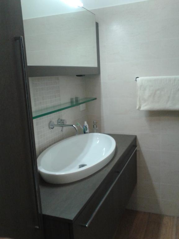 Appartamento In Villa Pesaro Rum bild
